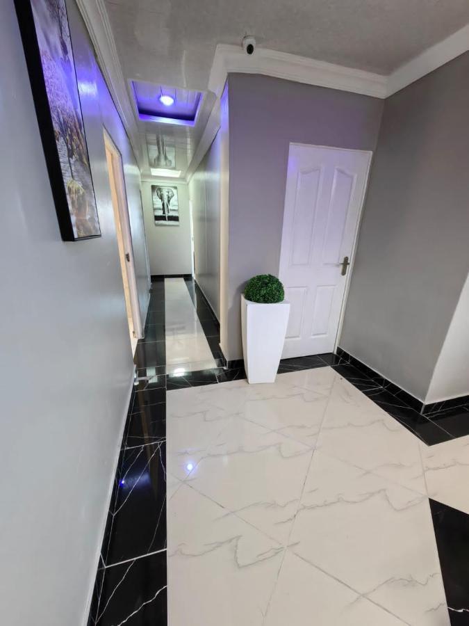 Essential Lodge23 Privatunterkunft