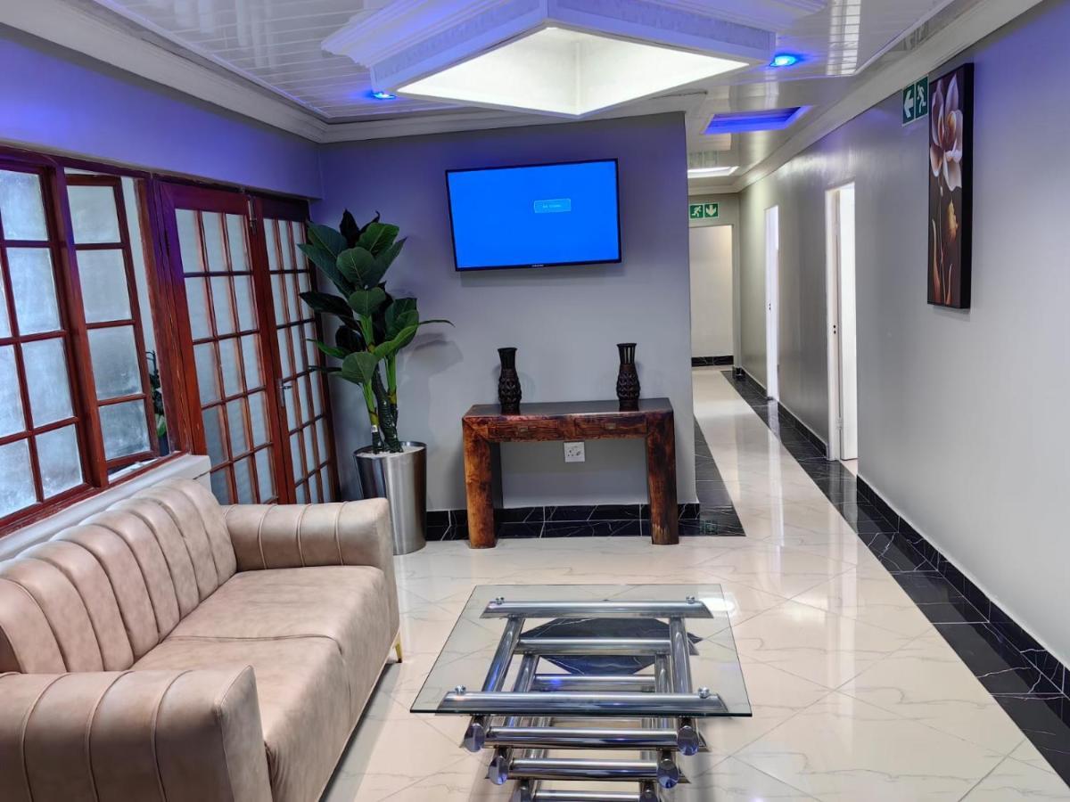 Essential Lodge23 Privatunterkunft *